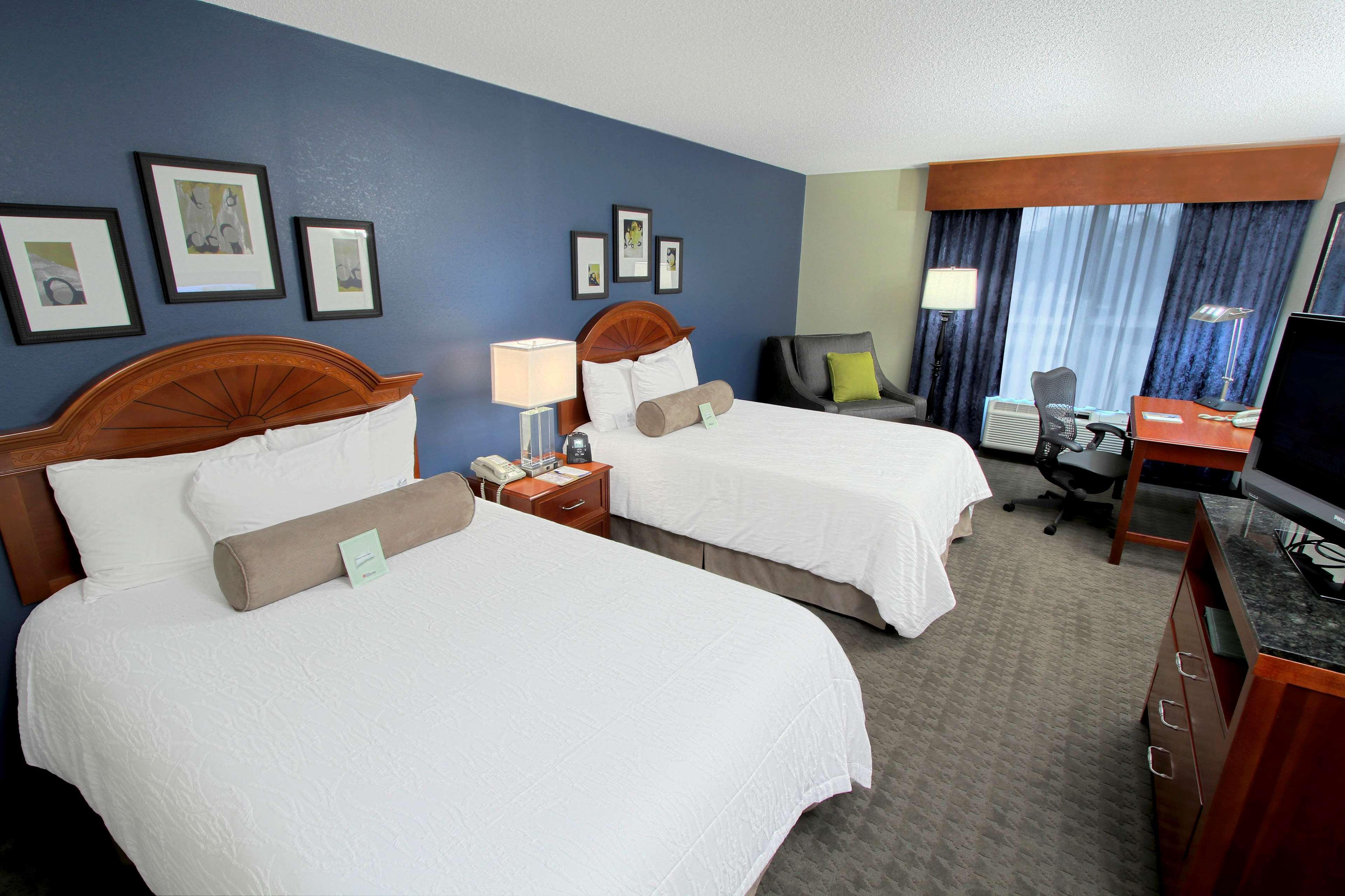 Hilton Garden Inn Westbury Zimmer foto